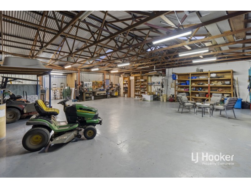 803-843 Quinzeh Creek Road, Cedar Creek QLD 4207