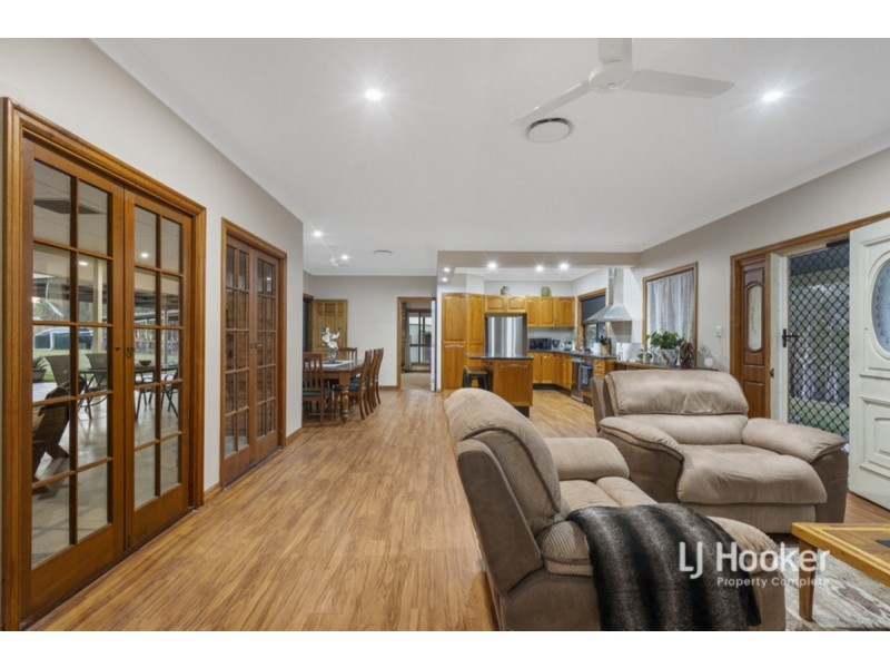 803-843 Quinzeh Creek Road, Cedar Creek QLD 4207