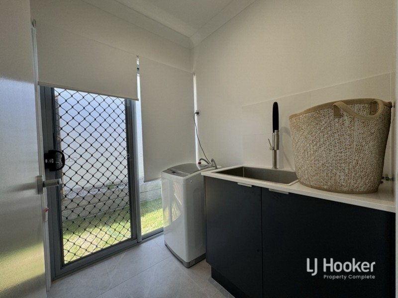 15 Flinders Drive, Yarrabilba QLD 4207