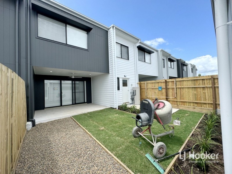 12 Grampians Circuit, Yarrabilba QLD 4207