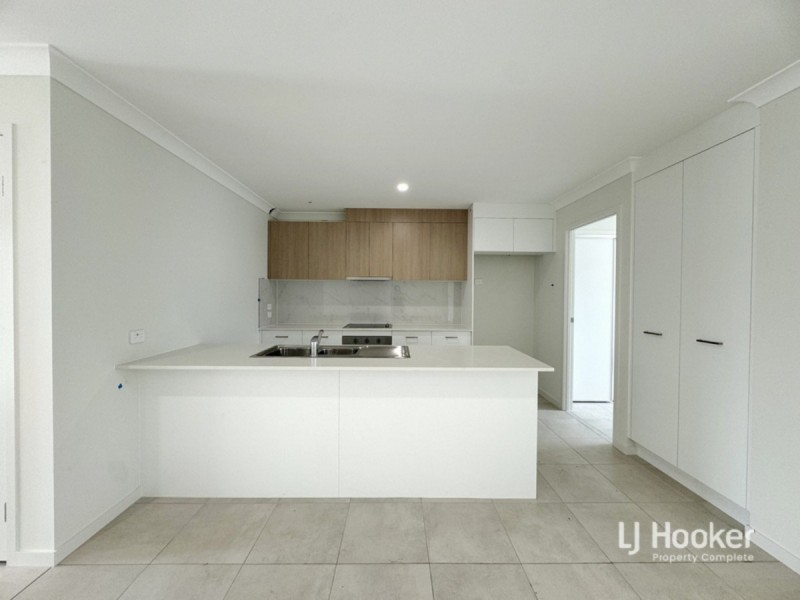 6 Grampians Circuit, Yarrabilba QLD 4207