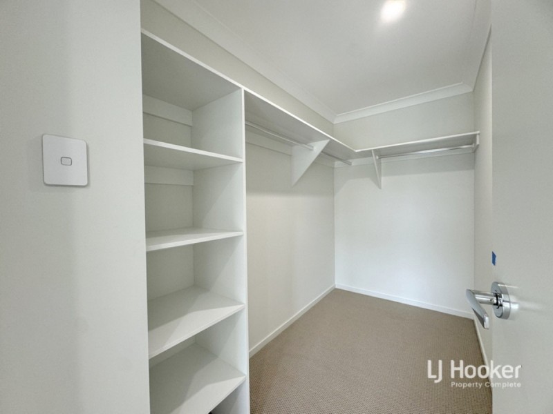 6 Grampians Circuit, Yarrabilba QLD 4207