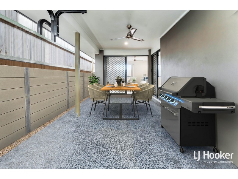 15 Buxton Avenue, Yarrabilba QLD 4207