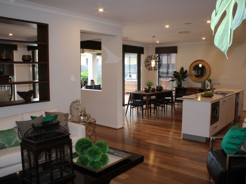 12 Treetops Street, Yarrabilba QLD 4207
