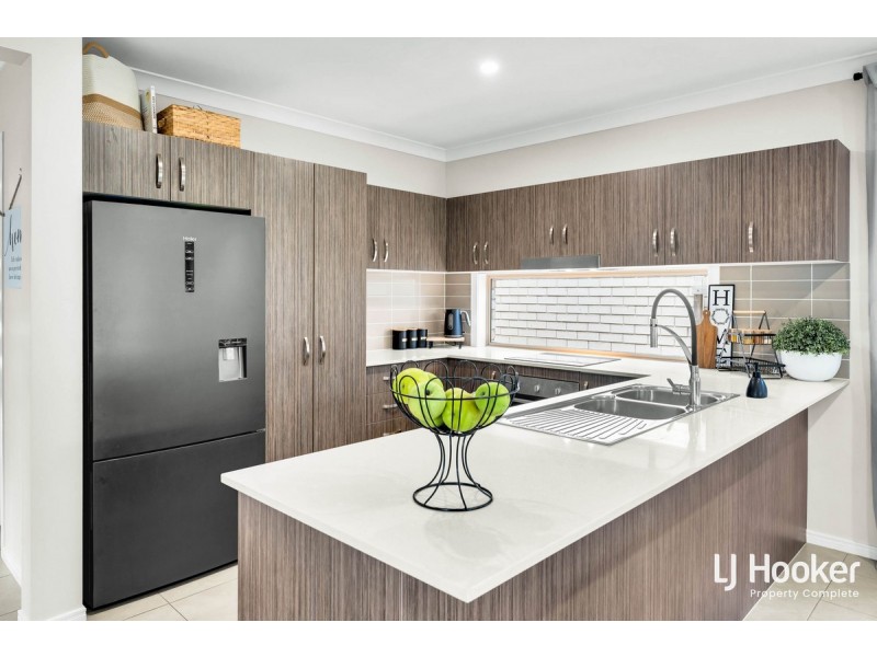 5 Follett Street, Yarrabilba QLD 4207