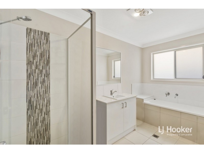 54 Splendour Circuit, Yarrabilba QLD 4207