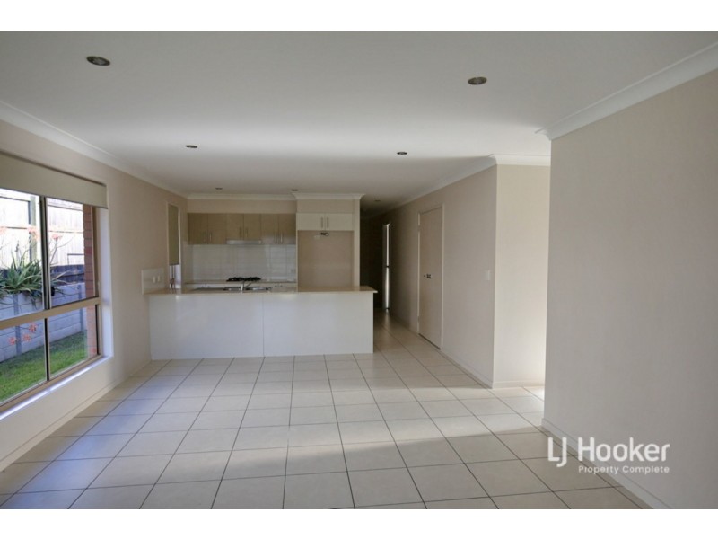 8 Jubera Close, Yarrabilba QLD 4207