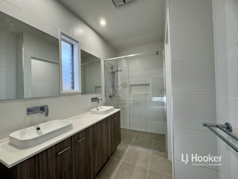19 Wellington Circuit, Yarrabilba QLD 4207