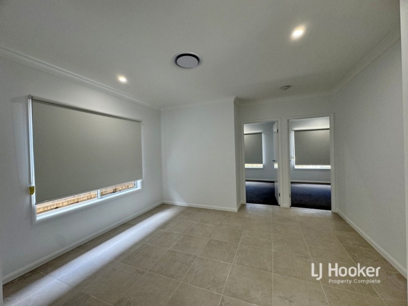 19 Wellington Circuit, Yarrabilba QLD 4207