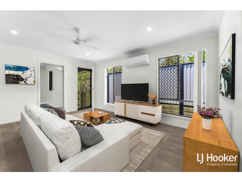 13 Vivienne Way, Marsden QLD 4132