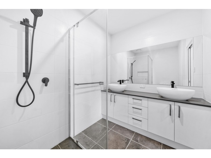 98 Snowdonia Crescent, Yarrabilba QLD 4207