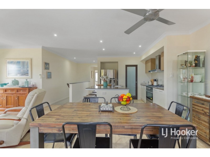 1 Hantlemann Lane, Yarrabilba QLD 4207
