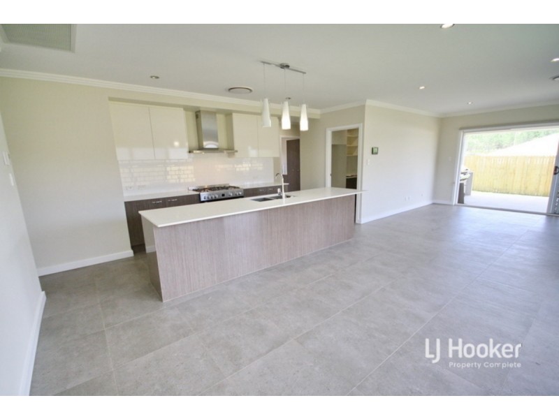 24 Skyblue Circuit, Yarrabilba QLD 4207