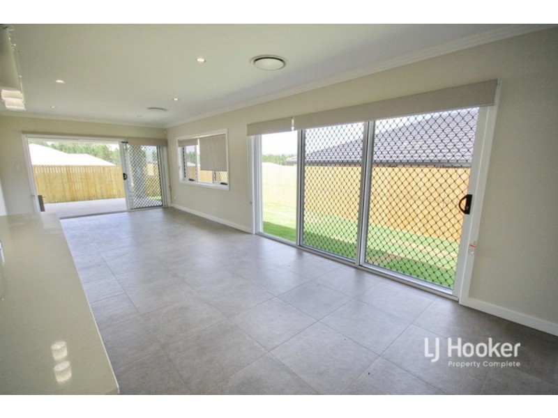 24 Skyblue Circuit, Yarrabilba QLD 4207