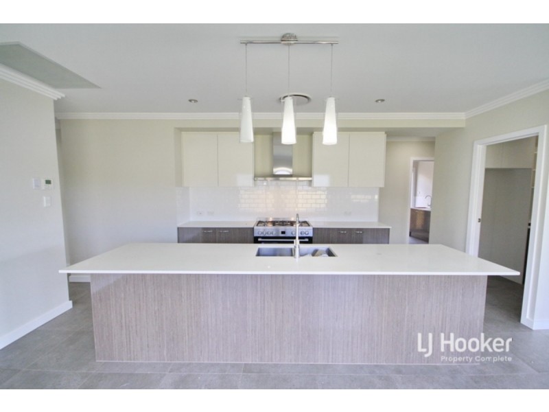 24 Skyblue Circuit, Yarrabilba QLD 4207