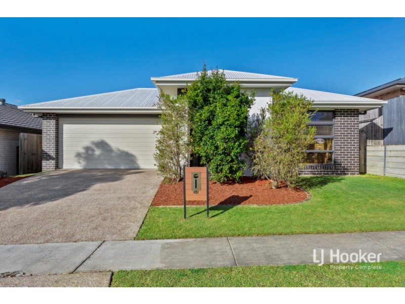 34 Winterpeak Close, Yarrabilba QLD 4207