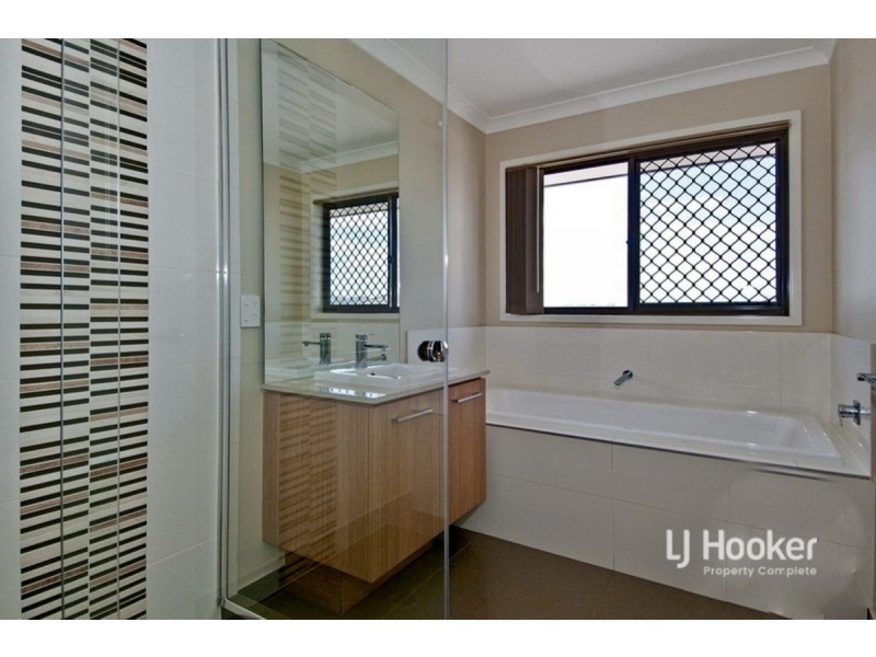 130 Darlington Drive, Yarrabilba QLD 4207