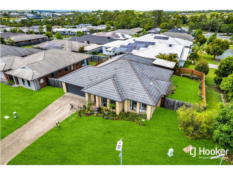 11 Summerview Avenue, Yarrabilba QLD 4207