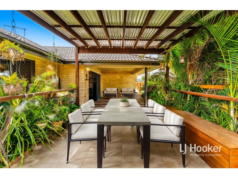 11 Summerview Avenue, Yarrabilba QLD 4207