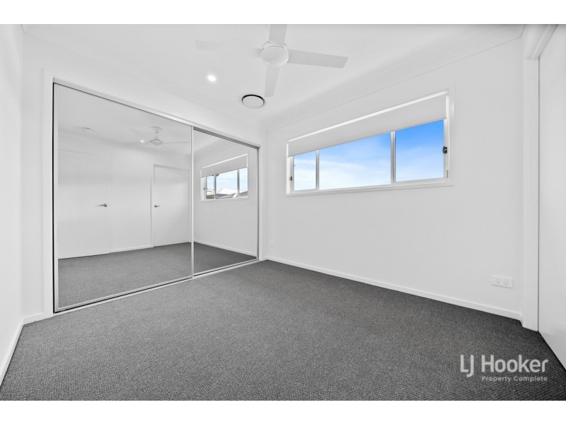 2/86 Bunya Drive, Park Ridge QLD 4125