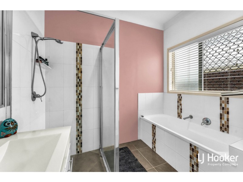 25 Wildflower Street, Yarrabilba QLD 4207