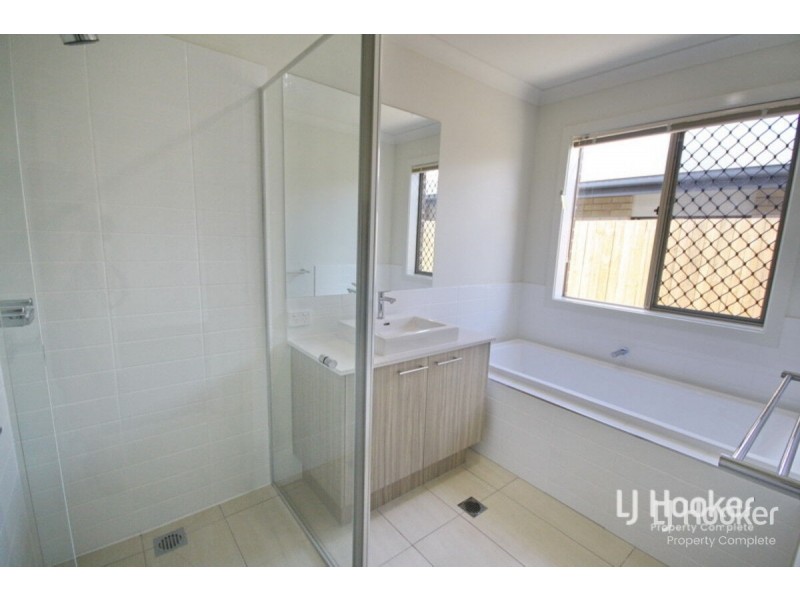 14 Breccia Street, Yarrabilba QLD 4207