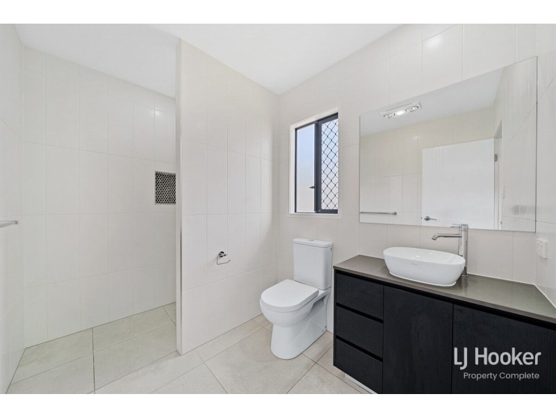 31 Pike Road, South Maclean QLD 4280