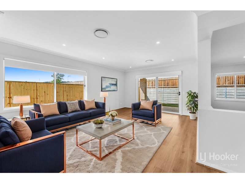 6 Diamond Drive, Yarrabilba QLD 4207