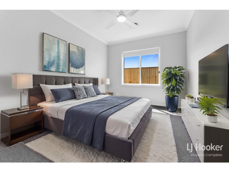 6 Diamond Drive, Yarrabilba QLD 4207