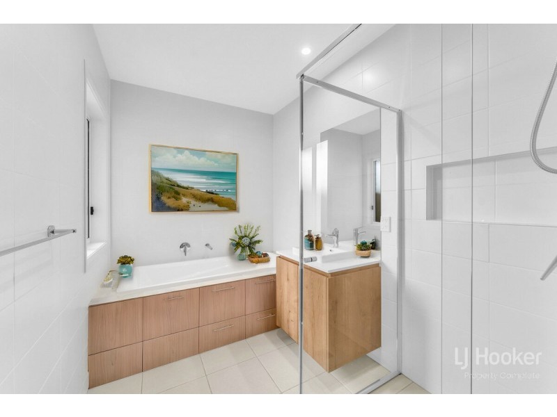 6 Diamond Drive, Yarrabilba QLD 4207