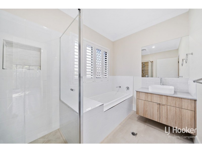 9 Marl Crescent, Yarrabilba QLD 4207