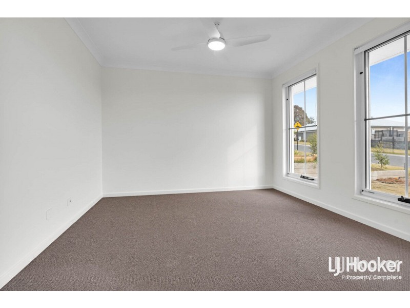 31 Breckenridge Road, Logan Reserve QLD 4133
