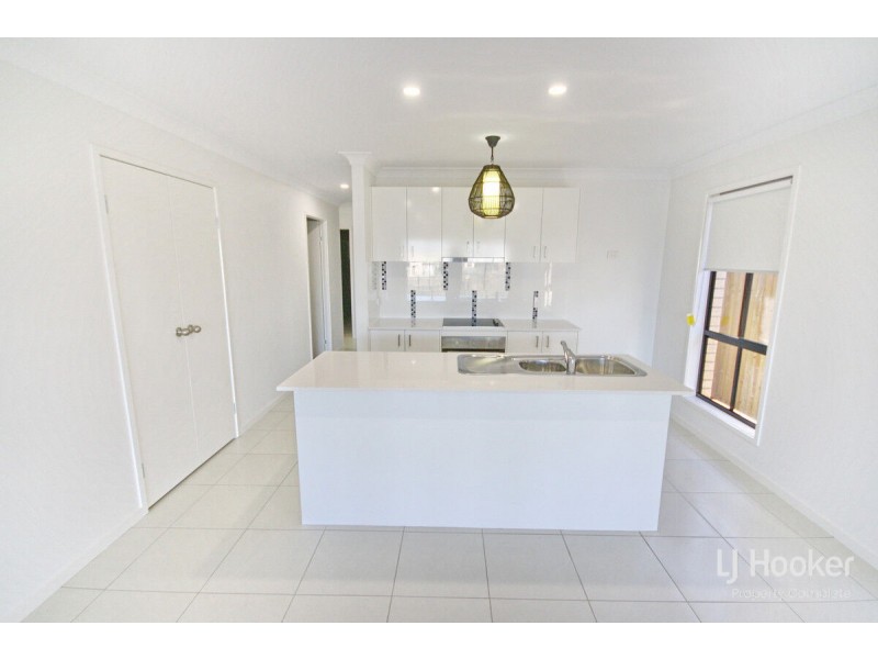 5 Aurora Lane, Yarrabilba QLD 4207