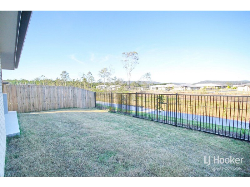 5 Aurora Lane, Yarrabilba QLD 4207