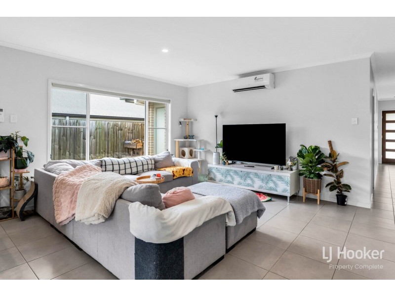 19 Buxton Avenue, Yarrabilba QLD 4207