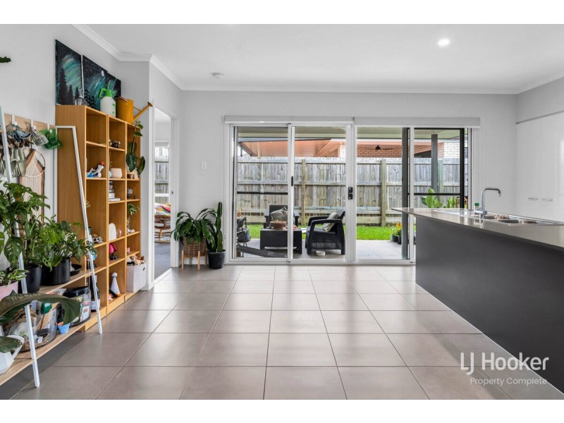 19 Buxton Avenue, Yarrabilba QLD 4207