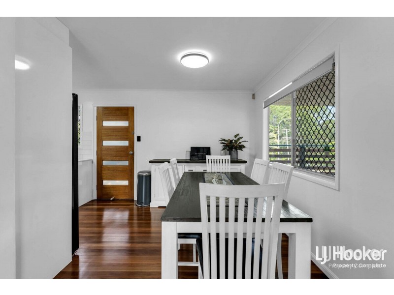 22 Green Road, Regents Park QLD 4118