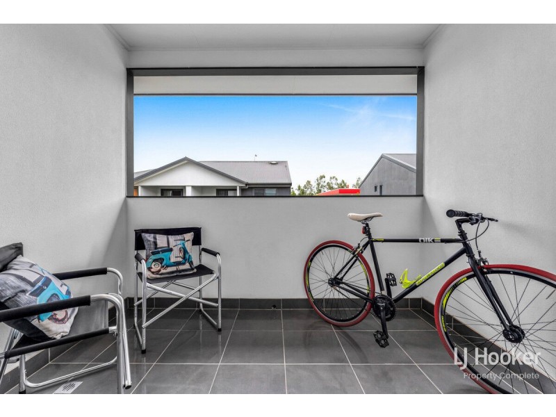 8/8 Highlands Street, Yarrabilba QLD 4207