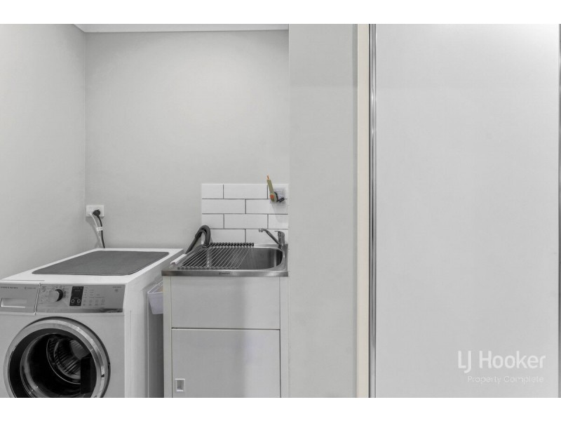 8/8 Highlands Street, Yarrabilba QLD 4207