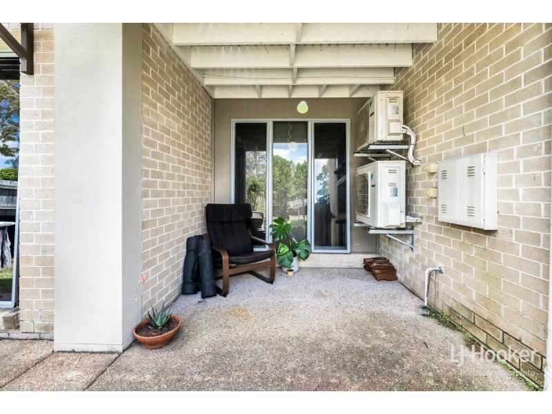 11 Hantlemann Lane, Yarrabilba QLD 4207