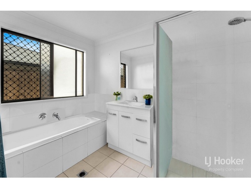 16 Breccia Street, Yarrabilba QLD 4207