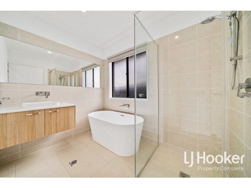 14 Hexham Street, Yarrabilba QLD 4207