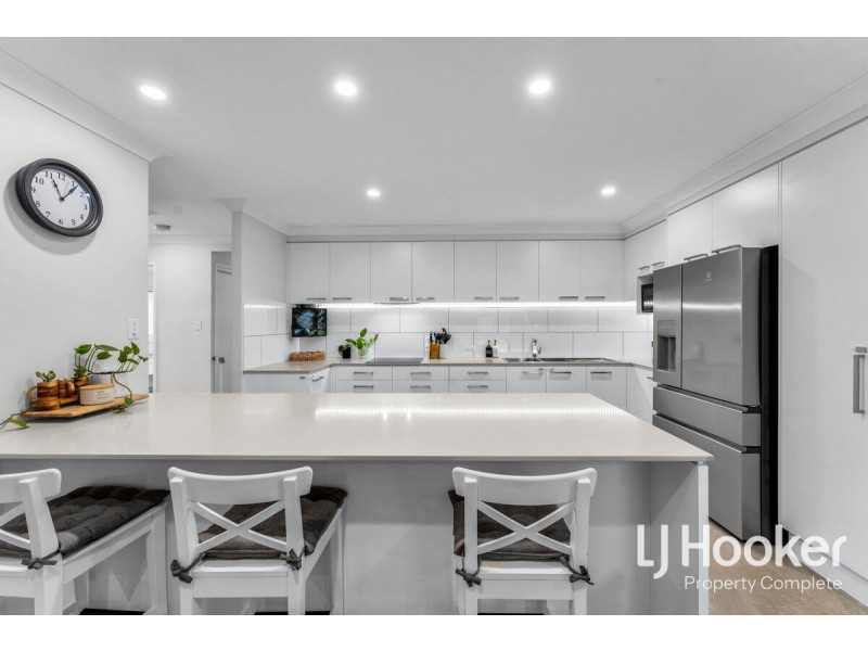 17-19 Spinebill Drive, Greenbank QLD 4124