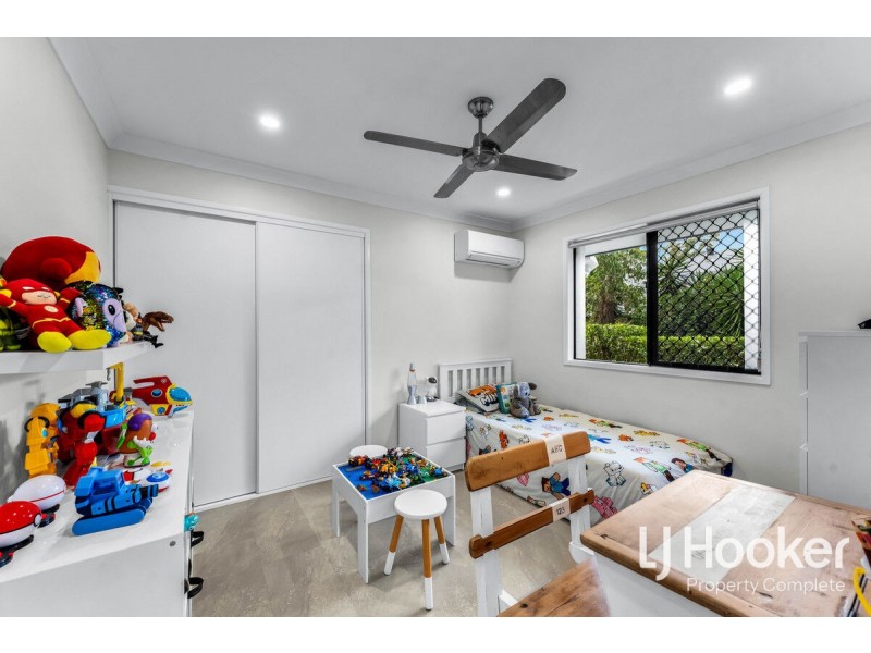17-19 Spinebill Drive, Greenbank QLD 4124