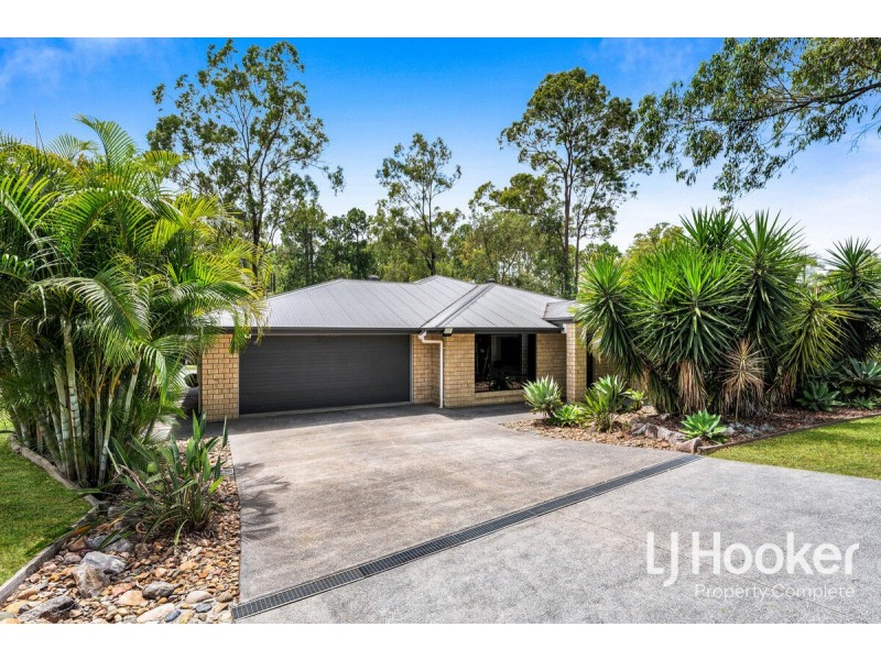 17-19 Spinebill Drive, Greenbank QLD 4124