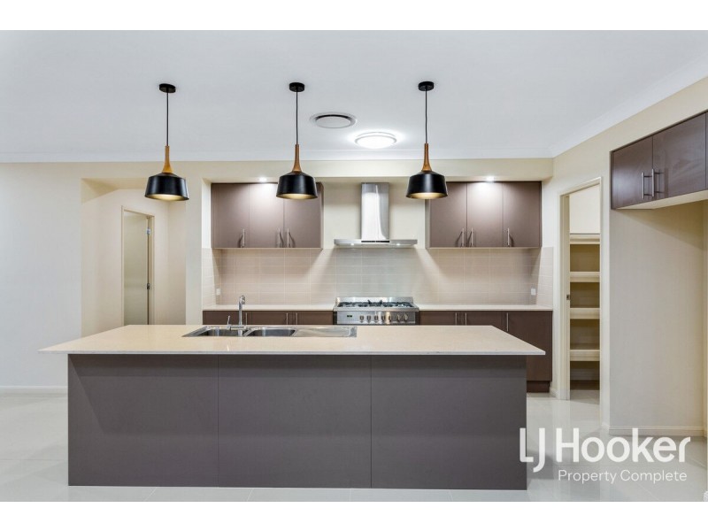 13 Strata Circuit, Yarrabilba QLD 4207