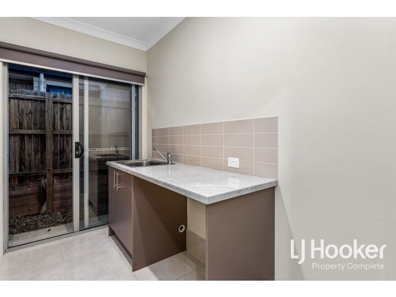 13 Strata Circuit, Yarrabilba QLD 4207