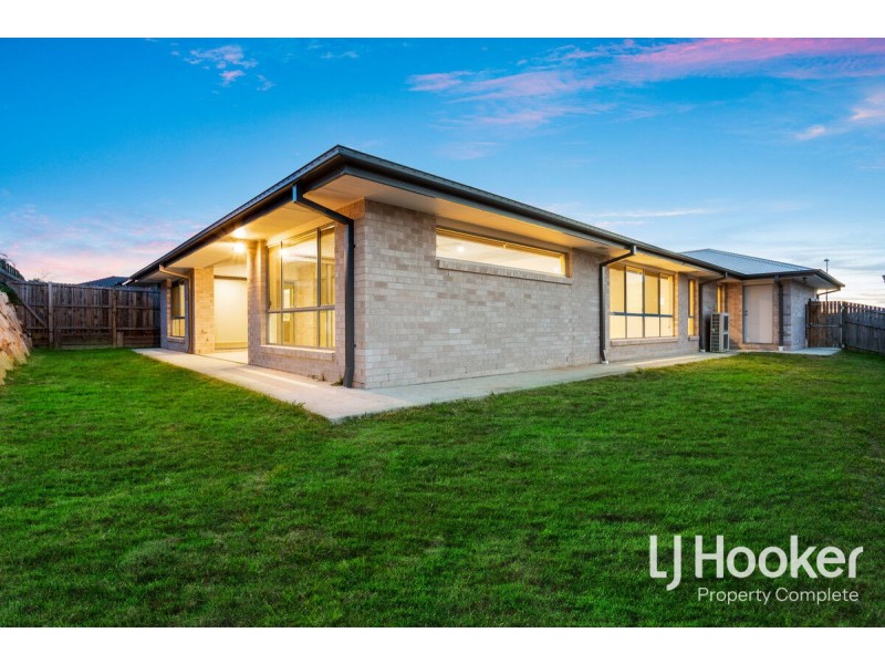 13 Strata Circuit, Yarrabilba QLD 4207