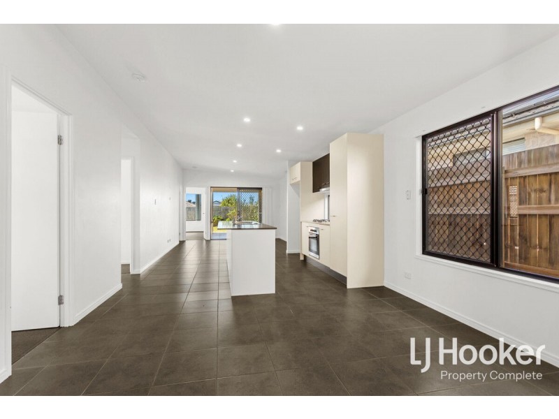 19 Howard Street, Yarrabilba QLD 4207