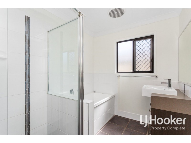 19 Howard Street, Yarrabilba QLD 4207